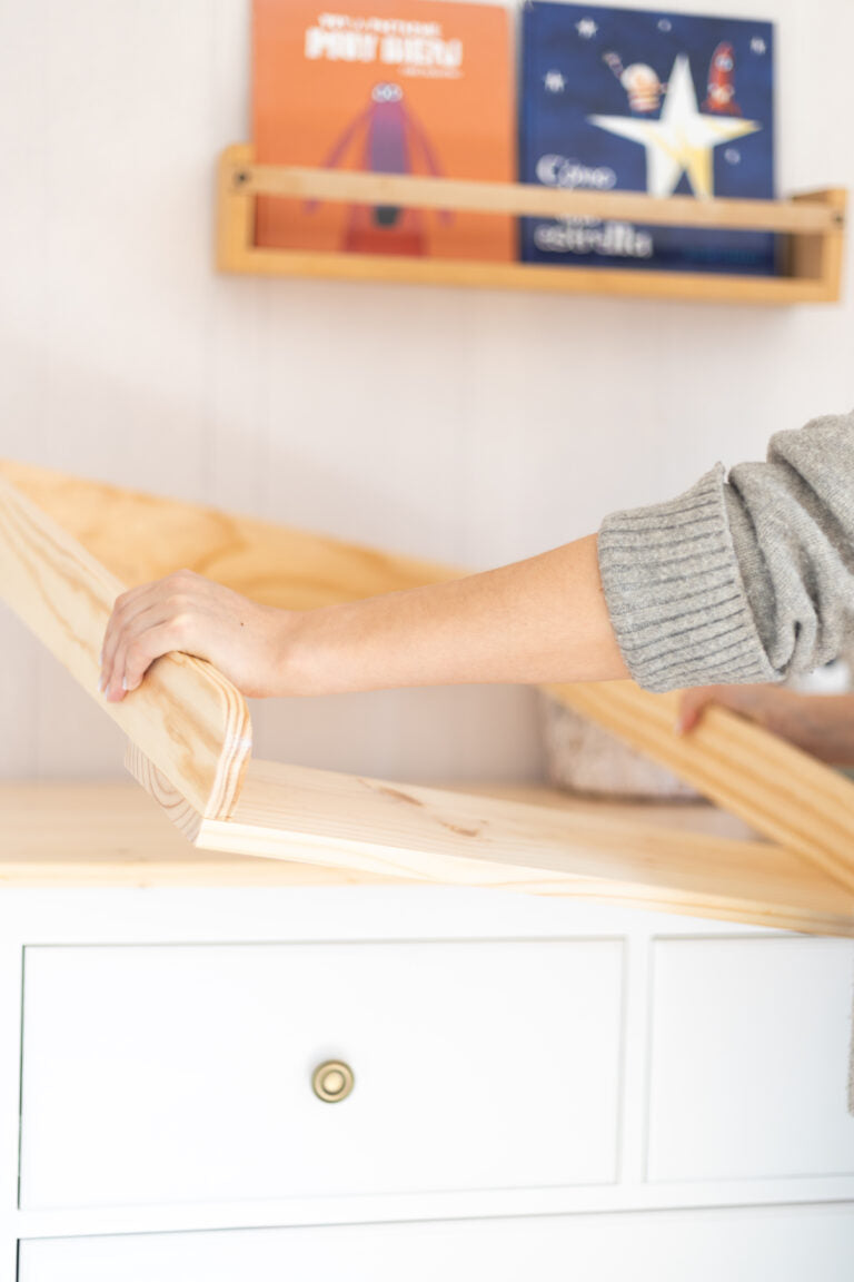 Cómoda Mudador Mila + Accesorio Mudador de Madera | Diseño 2 en 1