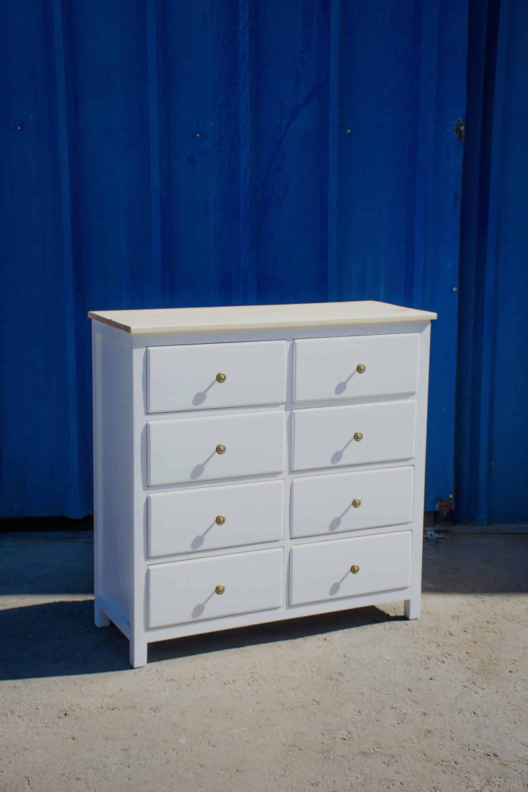 Cajonera Blanca con 8 Cajones Nailah