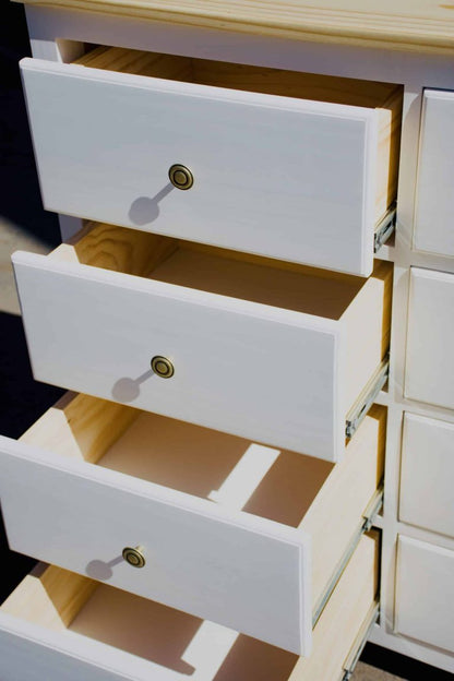 Cajonera Blanca con 8 Cajones Nailah